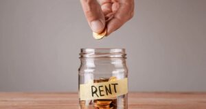 Ευρωβαρόμετρο: Η άνοδος των τιμών και το κόστος διαβίωσης κύριες ανησυχίες των νέων στην ΕΕ