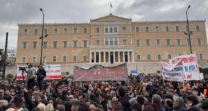 Σήμερα όλη η Ελλάδα φωνάζει για ΟΞΥΓΟΝΟ – Το “incynews” στη μεγάλη συγκέντρωση του Συντάγματος (ΦΩΤΟ)