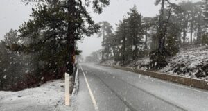 Χειμερινό σκηνικό με ισχυρούς ανέμους και βροχές – Έρχονται χιόνια και παγετός