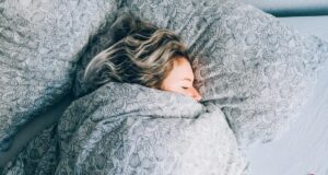 Δυσκοιλιότητα: ‘Ετσι θα «πάρει μπρος» το έντερο