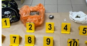 Σύλληψη δύο νεαρών 18 και 19 ετών στη Λάρνακα για διακίνηση ναρκωτικών