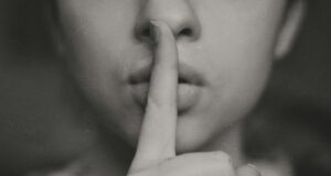 Η επιστήμη μίλησε: Η σιωπή είναι “χρυσός”… και μας κάνει καλό