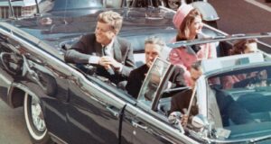 Ο Τραμπ δημοσιοποίησε τα απόρρητα έγγραφα της δολοφονίας του Τζον Φ. Κένεντι – Τι αναφέρουν