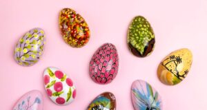 Έκθεση πασχαλινών αυγών από την Yolanda’s Chocolatiers για τo «Sophia For Children»
