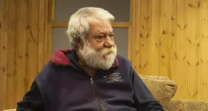 Θρήνος στο κυπριακό θέατρο: Απεβίωσε ο κορυφαίος ηθοποιός Σπύρος Σταυρινίδης