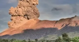 «Ξύπνησε» ηφαίστειο στις Φιλιππίνες (ΒΙΝΤΕΟ)