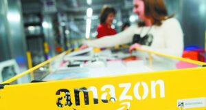Στο στόχαστρο των γερμανικών αρχών η Amazon – Τι συμβαίνει με τις τιμές