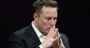 Απώλεια-μαμούθ για τον Μασκ σε μία μέρα: Η καθαρή περιουσία του μειώθηκε κατά $34 δις