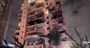 Νύχτα τρόμου στη Μέση Ανατολή: Το Τελ Αβίβ έπληξε εγκαταστάσεις πυραύλων στο Ιράν -Τρεις νεκροί στο Ισραήλ από ιρανικά πλήγματα