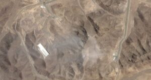 Αγωνία για την απάντηση του Ιράν στα πλήγματα των ΗΠΑ – Τα αποτελέσματα των βομβαρδισμών, τι εκτιμούν