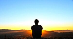 Δέκα φράσεις που χρησιμοποιούν καθημερινά βαθιά δυστυχισμένοι άνθρωποι