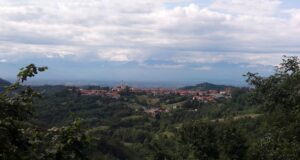 Ιταλία – Γονείς είχαν τα παιδιά τους σε καταφύγιο 3 χρόνια για να τα προστατεύσουν από ιούς -9 και 6 ετών, φορούν πάνες