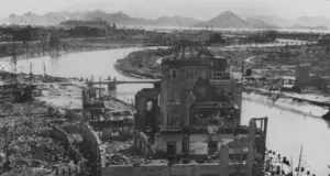 80 χρόνια από τη Χιροσίμα: Ενός λεπτού σιγή και μήνυμα για έναν κόσμο χωρίς πυρηνικά – Εξακολουθούν να συγκλονίζουν οι μαρτυρίες