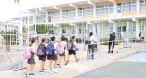 Πρώτο κουδούνι σήμερα για Δημοτικά και νηπιαγωγεία