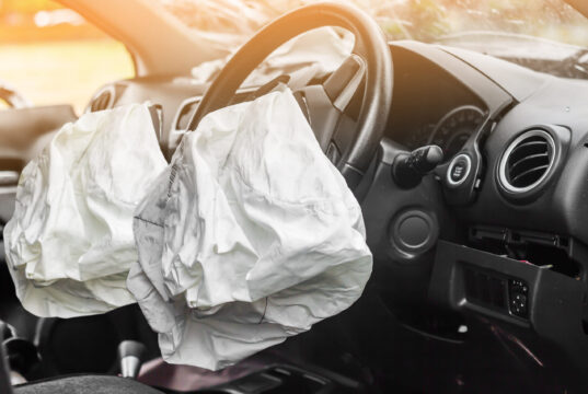 Η EE προσηλωμένη στο στόχο για μείωση των θανάτων από τροχαία ατυχήματα στο μισό έως το 2030