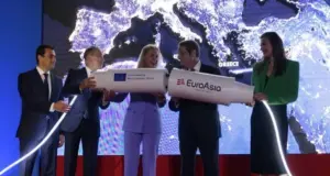 Ποιοι έσπρωξαν το καλώδιο της διαφθοράς; Πολιτικοί στο στόχαστρο της Ευρωπαϊκής Εισαγγελίας για το