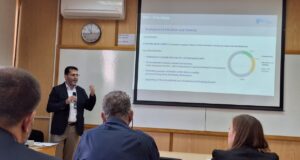 Ευρωβουλευτές διαπίστωσαν στην πράξη το κοινωνικό αποτύπωμα του Προγράμματος «ΘΑλΕΙΑ» στην Κύπρο