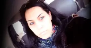 Σκότωσε τους δύο γιους της 27χρονη Ελληνοαμερικανίδα για «να ενωθούν όλοι στον Παράδεισο» με τον 72χρονο σύζυγό της