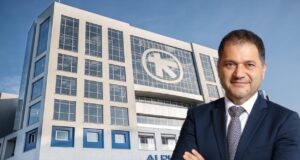 Alpha Bank: Στο τραπέζι σχέδιο εθελούσιας εξόδου μετά την απορρόφηση της AstroBank