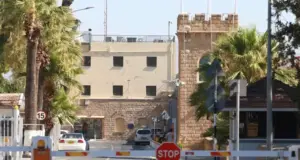 Χειροπέδες σε Ελληνοκύπριο κατάδικο για τον φόνο στις Κεντρικές Φυλακές – Καταγεγραμμένα σε βίντεο όσα διαδραματίσθηκαν στην πτέρυγα 4