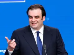 Σε ελληνικά χέρια το Eurogroup και ο ESM – Επιλογή Πιερρακάκη για τα επόμενα 2,5 χρόνια