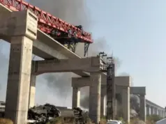 Tραγωδία στην Ταϊλάνδη: Γερανός κατέρρευσε και έπεσε σε τρένο – Τουλάχιστον 22 νεκροί και 55 τραυματίες