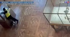 Νέο βίντεο δείχνει την «κλοπή του αιώνα» στο Λούβρο – Με αλυσοπρίονο έκαναν σμπαράλια τις προθήκες