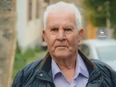 Η σπάνια ιστορία του κ. Λευτέρη: Παντρεύτηκε στα 16 του, έχει 10 εγγόνια, 10 δισέγγονα και πρόσφατα απέκτησε τρισέγγονο