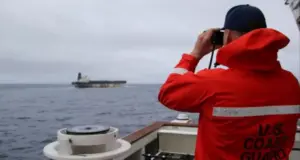 Τεντώνουν το σχοινί οι ΗΠΑ: Χτυπούν τη σκιώδη ναυτιλία της Βενεζουέλας – Αντιδρά η Ρωσία, προειδοποιεί η Κίνα