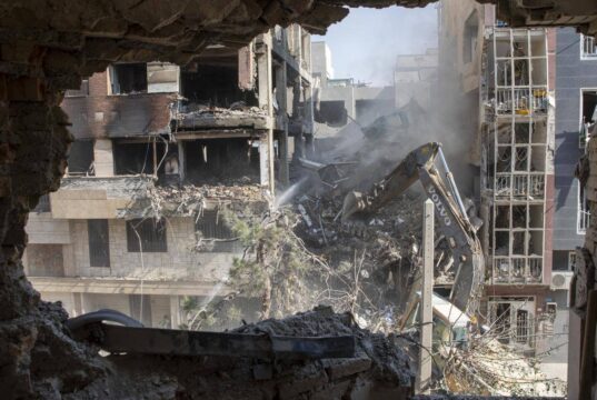 Το Ισραήλ χτύπησε τον επικεφαλής του συμβουλίου Ασφαλείας του Ιράν, Αλί Λαριτζανί