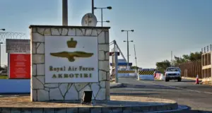 ΥΠΕΣ: Τέλος το καθεστώς εκκένωσης στο Ακρωτήρι – Οι οδηγίες στους κατοίκους