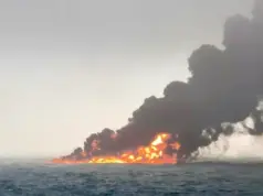 Επίθεση σε δύο δεξαμενόπλοια στον Περσικό Κόλπο: Ελληνόκτητο το ένα – Αναφορές για νεκρό, διασώθηκαν 38 μέλη του πληρώματος