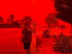 Εικόνες αποκάλυψης στην Αυστραλία: Ο ουρανός «βάφτηκε» κόκκινος λόγω του κυκλώνα Narelle, δείτε βίντεο με το πριν και το μετά