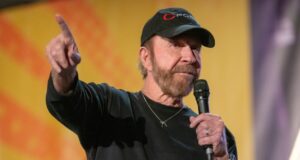 Πέθανε ο Τσακ Νόρις σε ηλικία 86 ετών