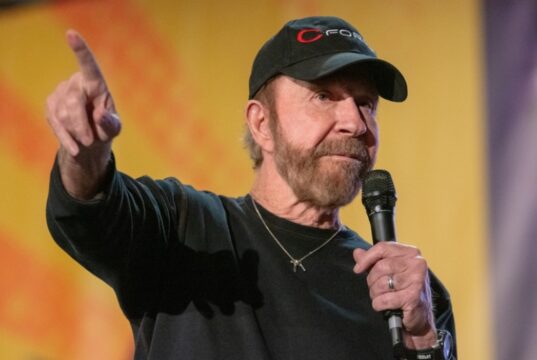 Πέθανε ο Τσακ Νόρις σε ηλικία 86 ετών