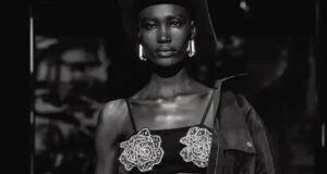 Η Answear υποδέχεται τη σεζόν Άνοιξη/ Καλοκαίρι 2026 με το πρώτο της fashion show