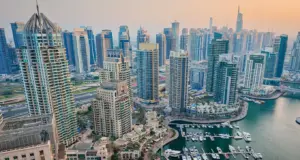 Ντουμπάι: Μαζική έξοδος ζάμπλουτων – Πληρώνουν αστρονομικά ποσά για να διαφύγουν από τους πυραύλους