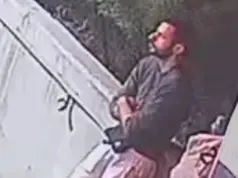 ΦΩΤΟ: Αυτόν ψάχνουν για επίθεση με μαχαίρι μετά από αντιπαράθεση στη Λευκωσία