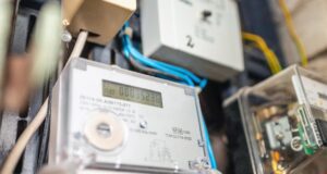 ΣΕΠΗΕ: Λάθη στα μετρητικά δεδομένα αυξάνουν το κόστος στην αγορά ηλεκτρισμού