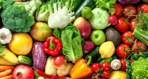 Πατήσατε τα 50; Τι να τρώτε για να προστατεύσετε το μυαλό σας από άνοια