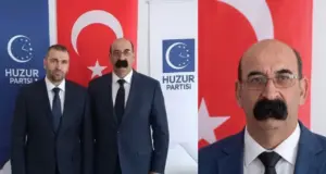 Τούρκος πολιτικός έχει γίνει viral για τους λάθους λόγους – Σάλος με το απίστευτο μουστάκι του