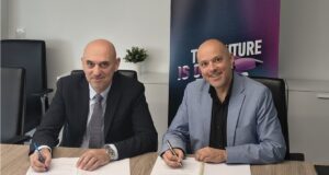 Υπογραφή συμφωνίας για την ανάπτυξη νέας πλατφόρμας διαχείρισης προγραμμάτων του ΙδΕΚ