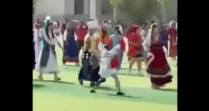 Ρομπότ «τρελάθηκε» σε σχολική γιορτή στην Κίνα, δείτε βίντεο