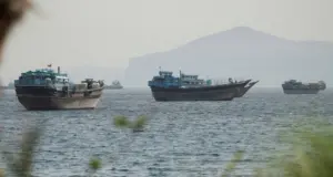 Στο κατώφλι συμφωνίας για το τέλος του πολέμου ΗΠΑ και Ιράν: Ανοιχτά τα ζητήματα για πυρηνικό και ουράνιο