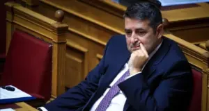 Μυλωνάκης: Σημάδια βελτίωσης της υγείας του – Αναπνέει χωρίς μηχανική υποστήριξη
