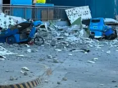 Τουλάχιστον οχτώ οι νεκροί από τον σεισμό 7,8 Ρίχτερ στις Φιλιππίνες, συγκλονιστικά βίντεο από κατάρρευση κτηρίων