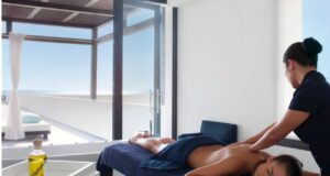 Η Thanos Hotels υποδέχεται την εὖSKIN® σε Anassa, Annabelle και Almyra