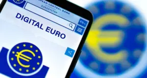 Ψηφιακό ευρώ: Αντίστροφη μέτρηση για το νέο ευρωπαϊκό χρήμα – Πώς και πότε θα κυκλοφορήσει, τι θα γίνει με τα μετρητά