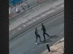 «Μια γροθιά μπορεί να σκοτώσει»: Στη δημοσιότητα βίντεο από σοκαριστική επίθεση στη Βρετανία που προκάλεσε τον θάνατο 25χρονου