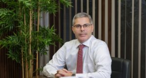 Πέραν από τους τίτλους: Η οικονομική ανάλυση πίσω από τις αποφάσεις που διαμορφώνουν τις αγορές